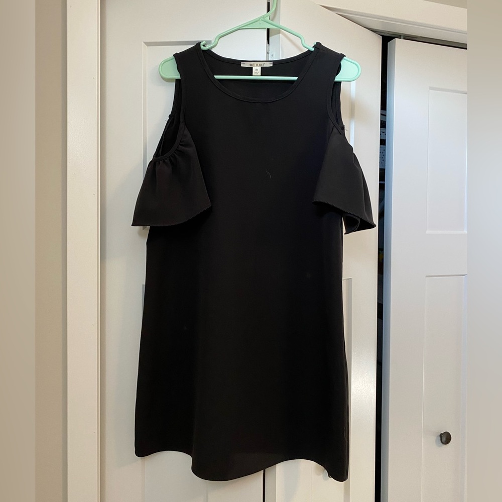 Shoulder Cut Out Dress